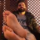 iheartmalefeet avatar