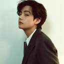 taehyung-boxy-smile avatar